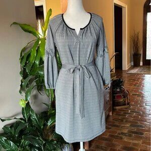 Violet Weekend shift dress with tie at waist and pockets sz S